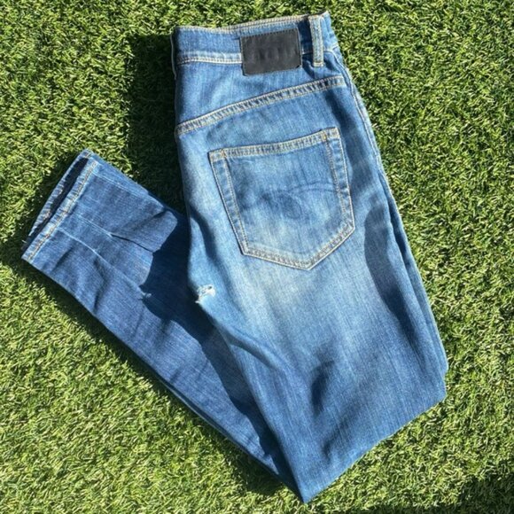 R13 Women's Boyfriend Low Rise Jeans in Faded Blue, Size 24 - Picture 4 of 10